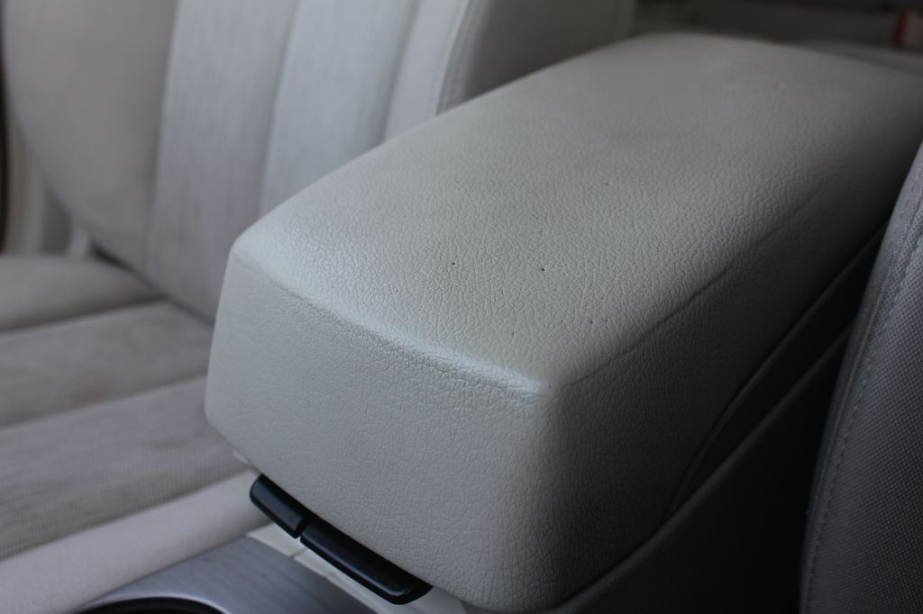 2014 Subaru Outback Image 23
