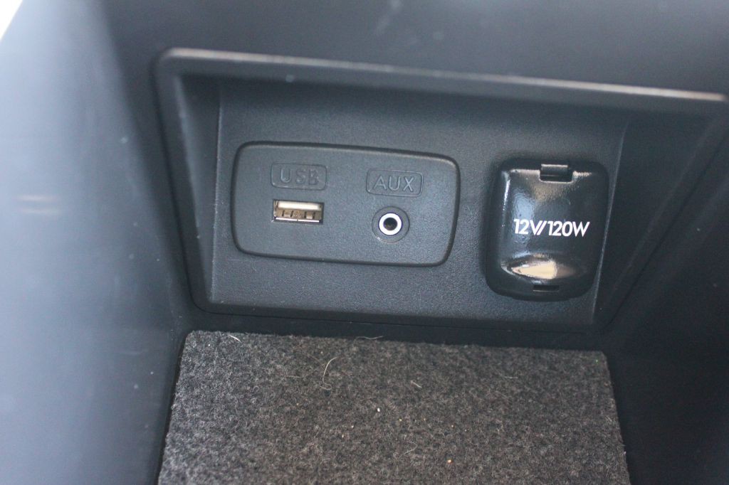 2014 Subaru Outback Image 24