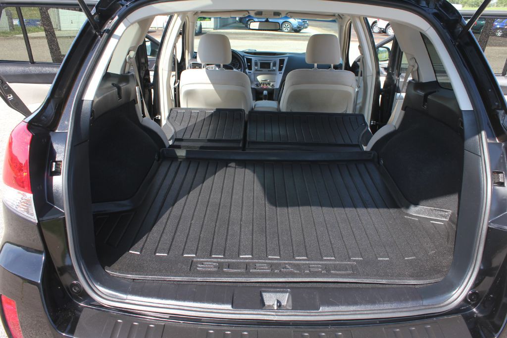 2014 Subaru Outback Image 42
