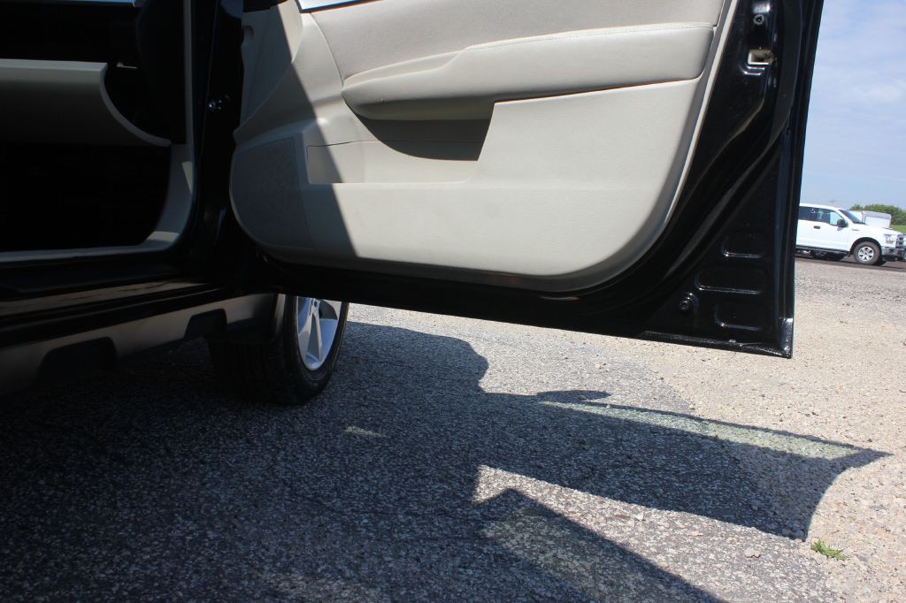 2014 Subaru Outback Image 48