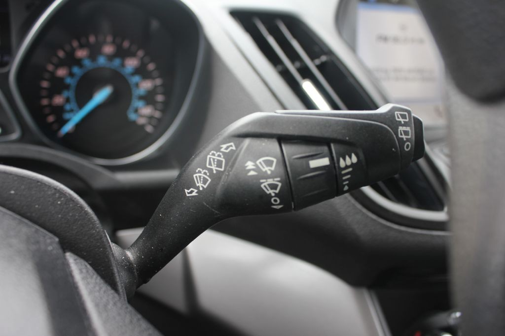 2016 Ford Escape Image 16