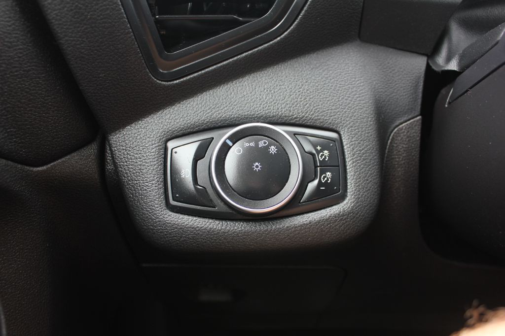 2016 Ford Escape Image 17