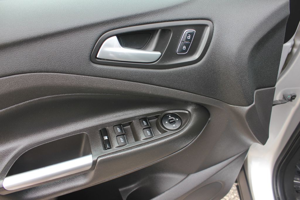2016 Ford Escape Image 27