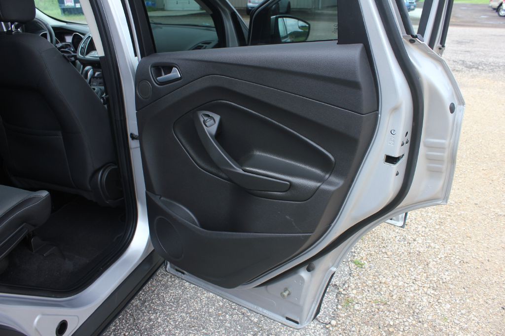 2016 Ford Escape Image 34