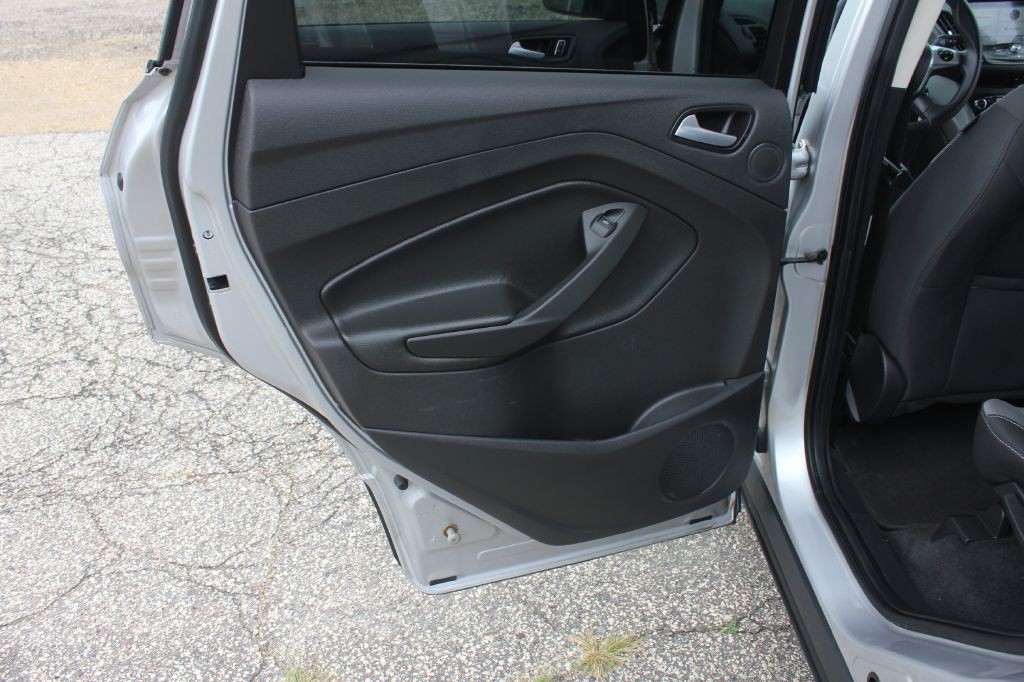 2016 Ford Escape Image 37