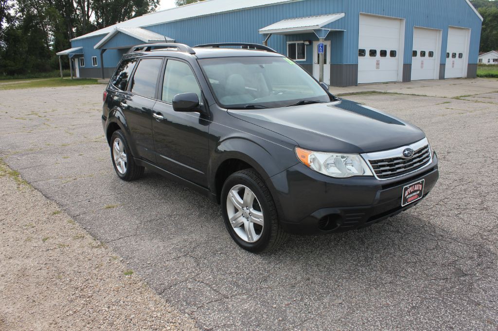2010 Subaru Forester Image 4