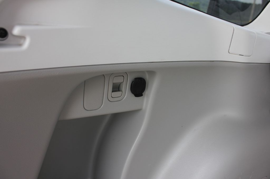 2010 Subaru Forester Image 45