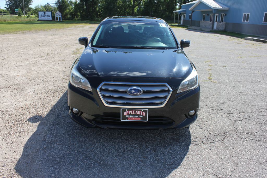 2015 Subaru Legacy Image 2