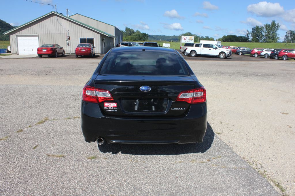 2015 Subaru Legacy Image 6