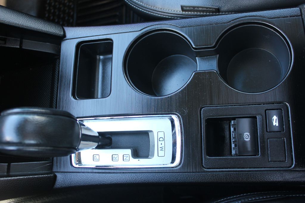2015 Subaru Legacy Image 21