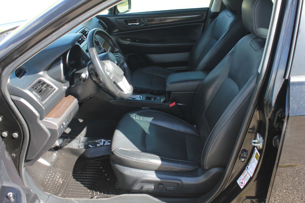 2015 Subaru Legacy Image 30