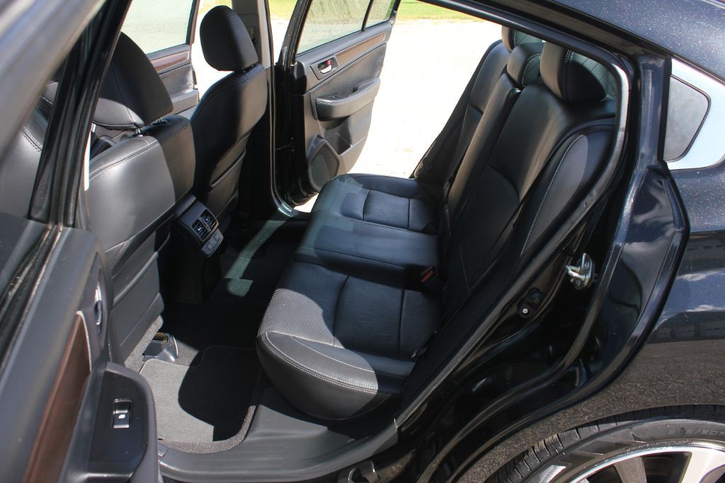 2015 Subaru Legacy Image 39