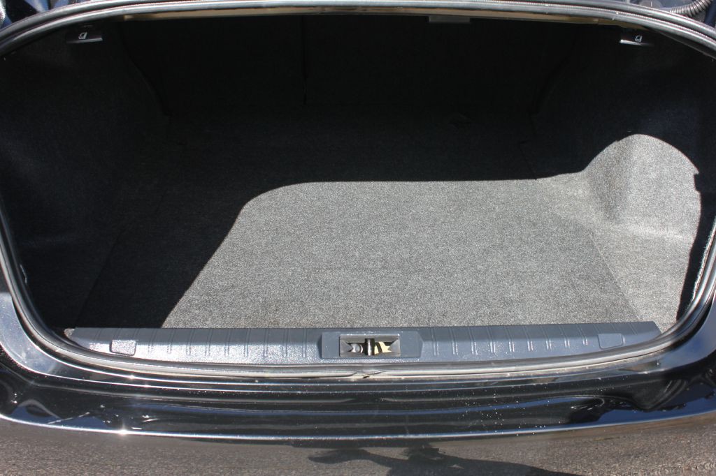 2015 Subaru Legacy Image 42