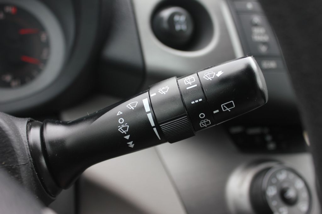 2010 Toyota Rav4 Image 15