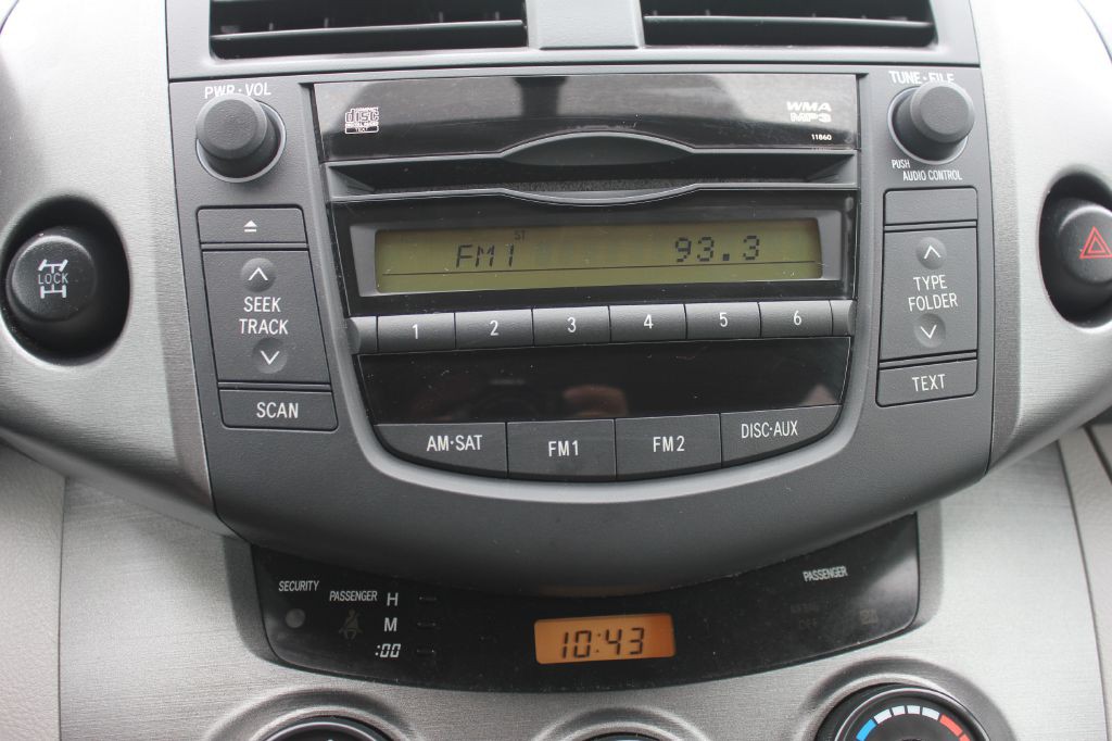 2010 Toyota Rav4 Image 18