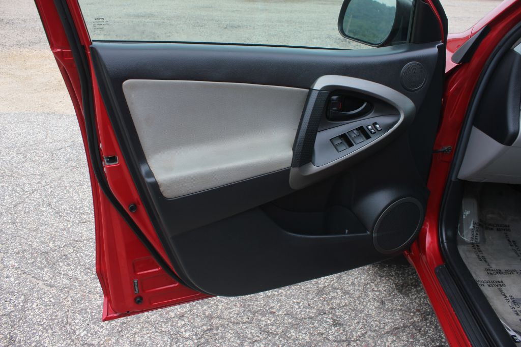 2010 Toyota Rav4 Image 28