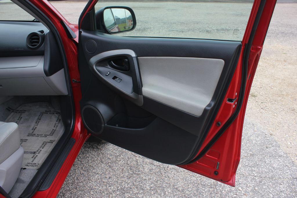 2010 Toyota Rav4 Image 32