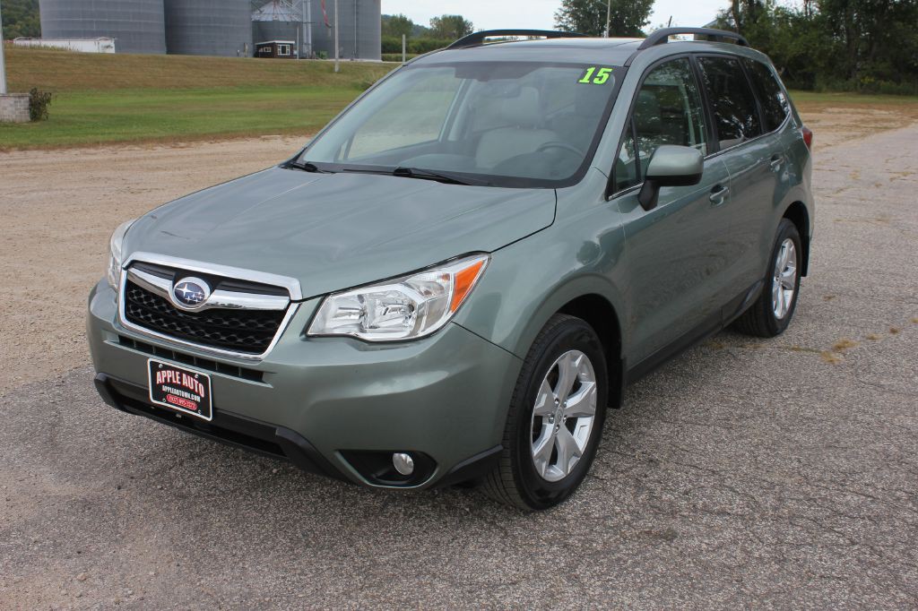 2015 Subaru Forester Image 2