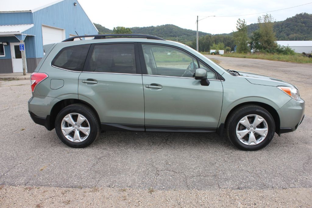 2015 Subaru Forester Image 5