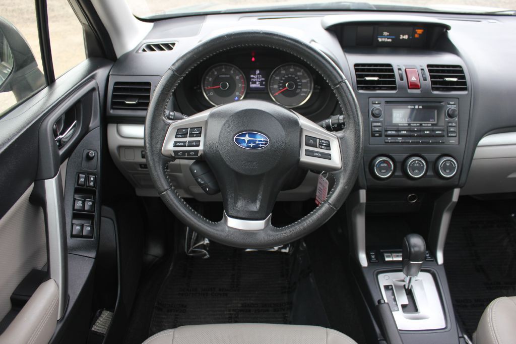 2015 Subaru Forester Image 10