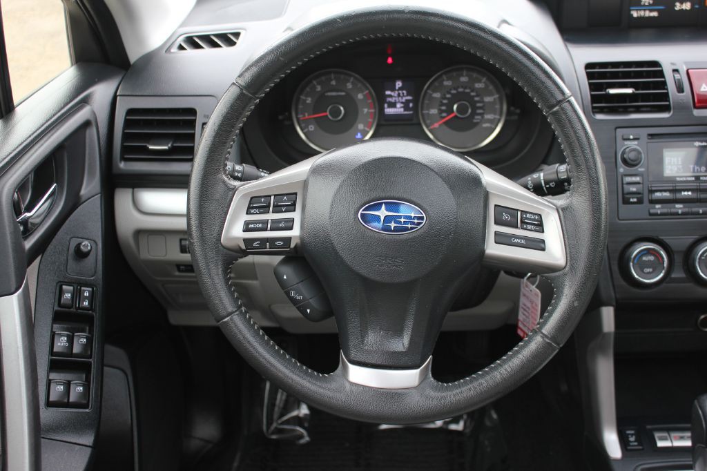 2015 Subaru Forester Image 11