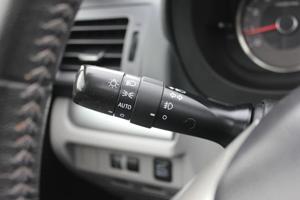 2015 Subaru Forester Image 16
