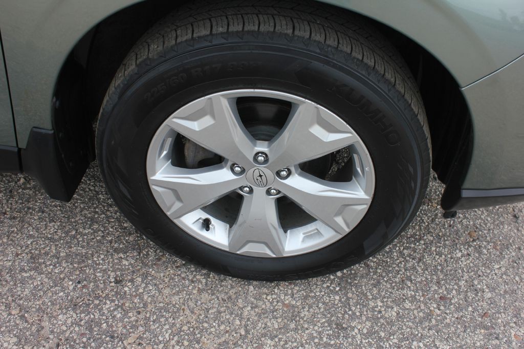 2015 Subaru Forester Image 56