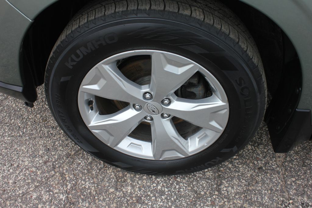 2015 Subaru Forester Image 59