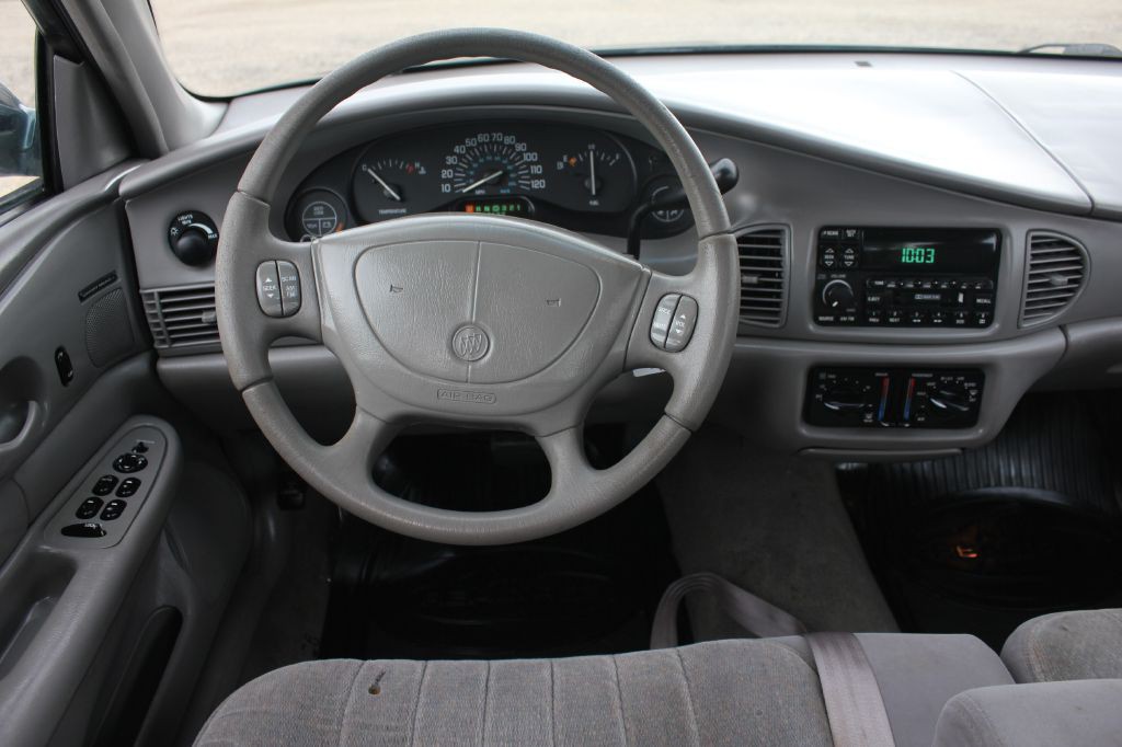 2000 Buick Century Image 10