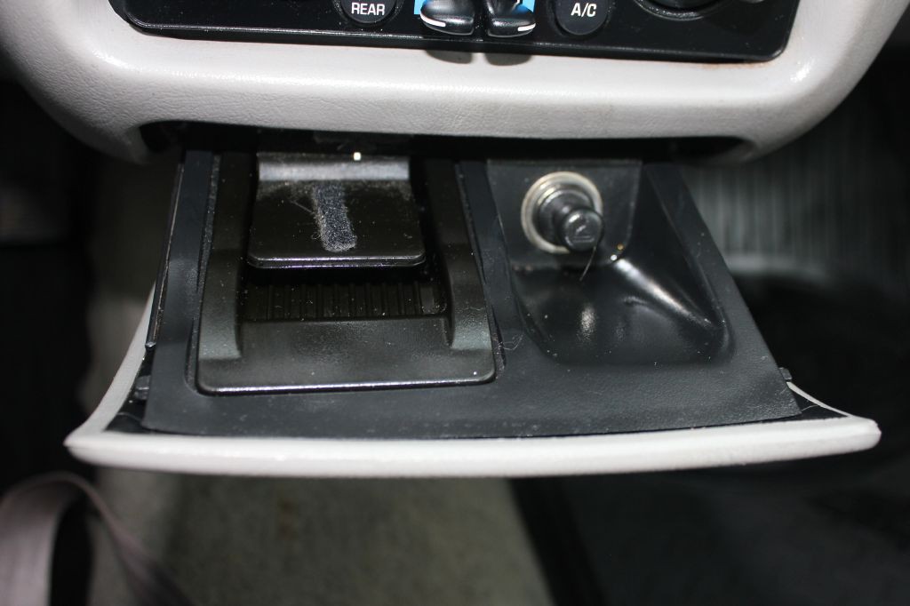 2000 Buick Century Image 20