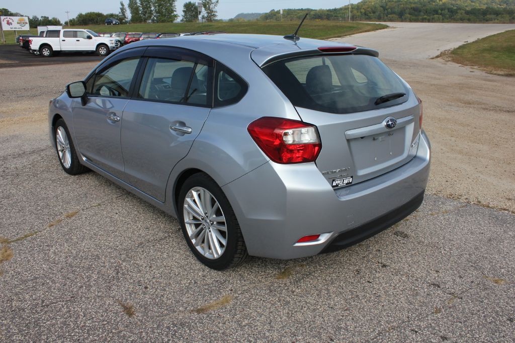 2015 Subaru Impreza Image 8