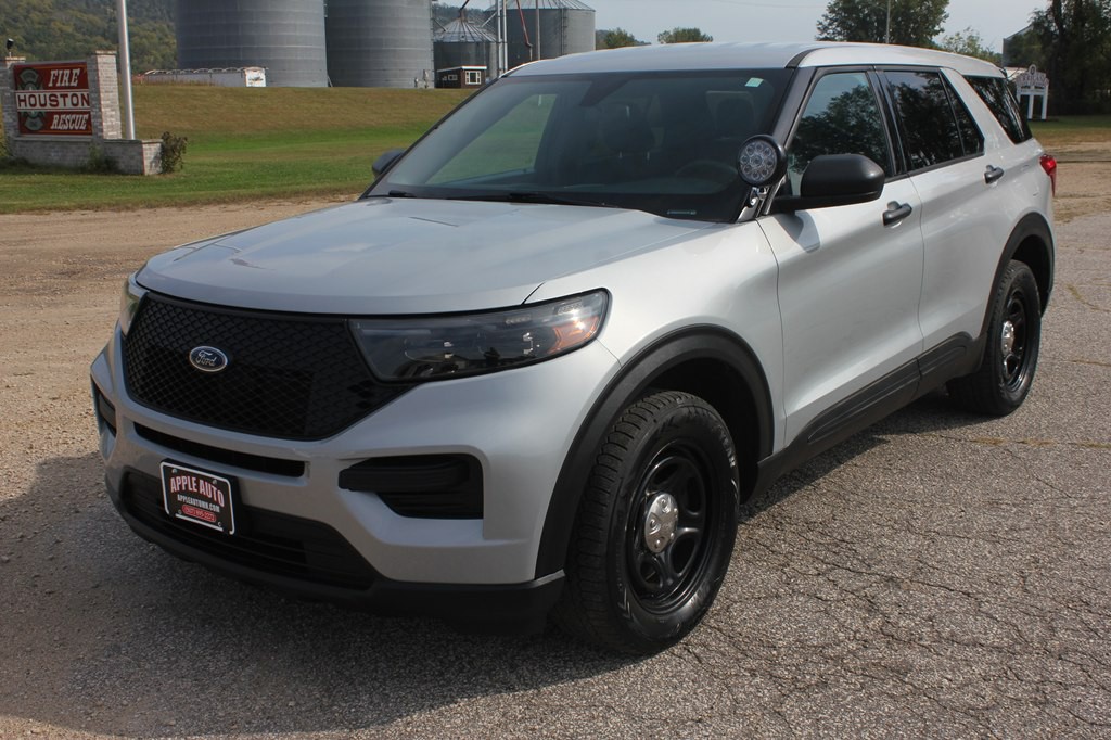 2020 Ford Explorer Image 2