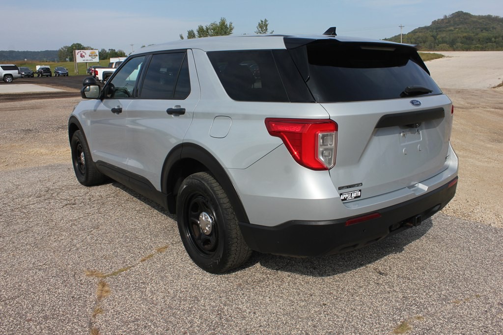 2020 Ford Explorer Image 8