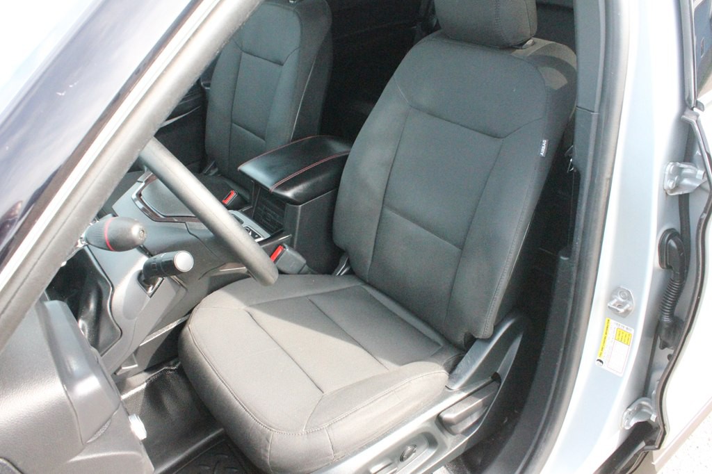 2020 Ford Explorer Image 30