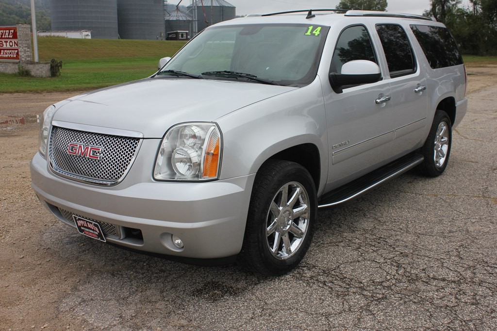 2014 GMC Yukon Image 3