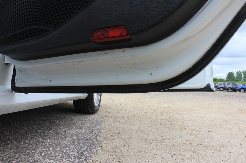 2016 Volkswagen Passat Image 44