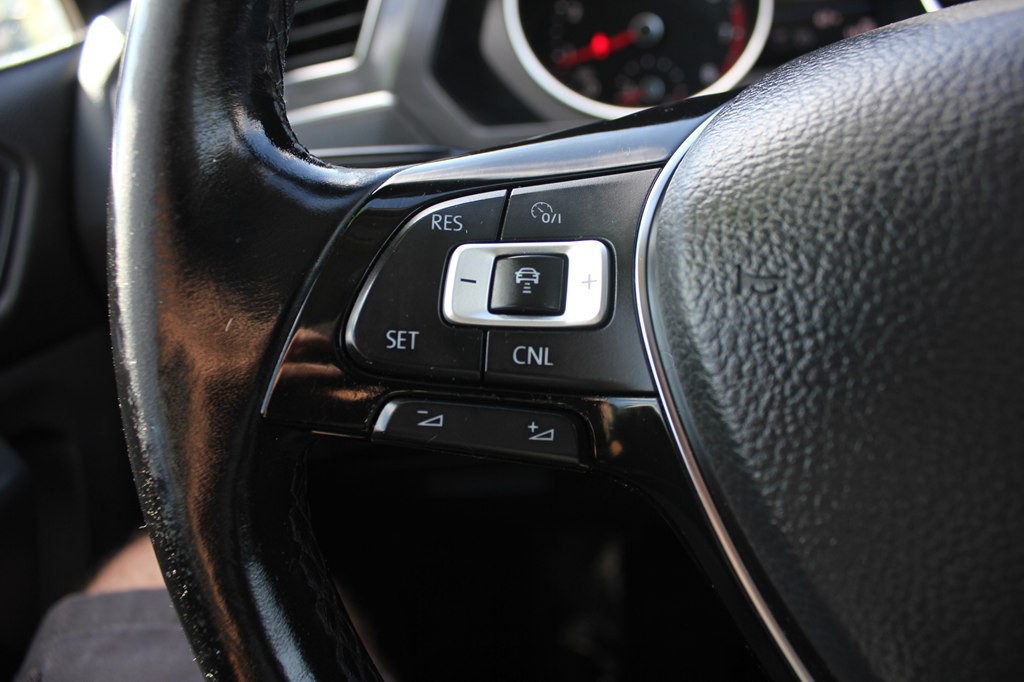 2018 Volkswagen Tiguan Image 13