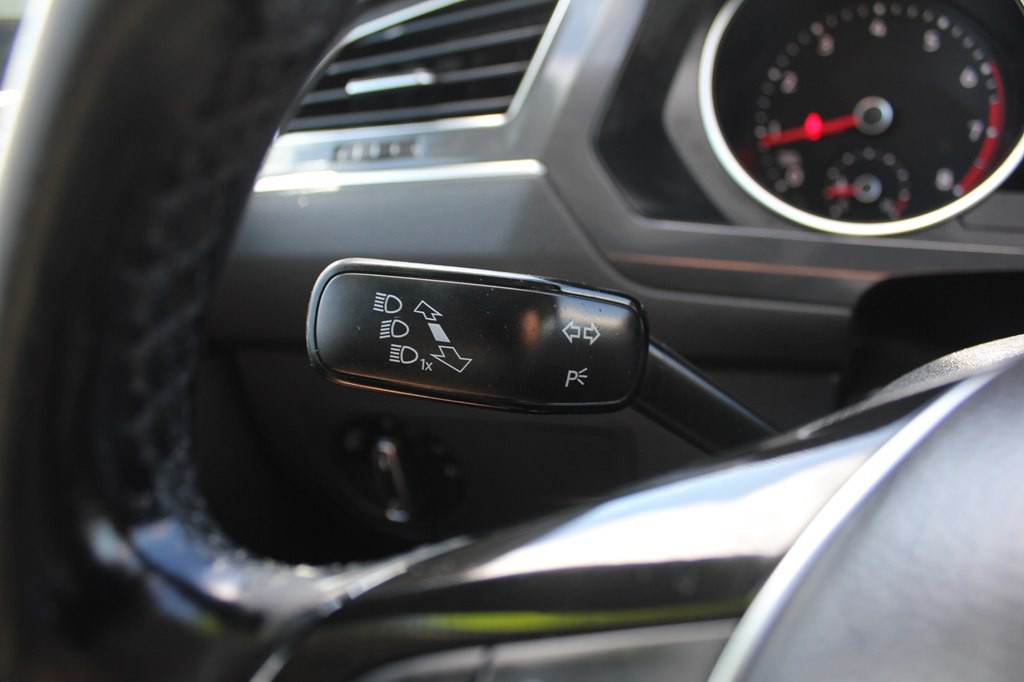 2018 Volkswagen Tiguan Image 15