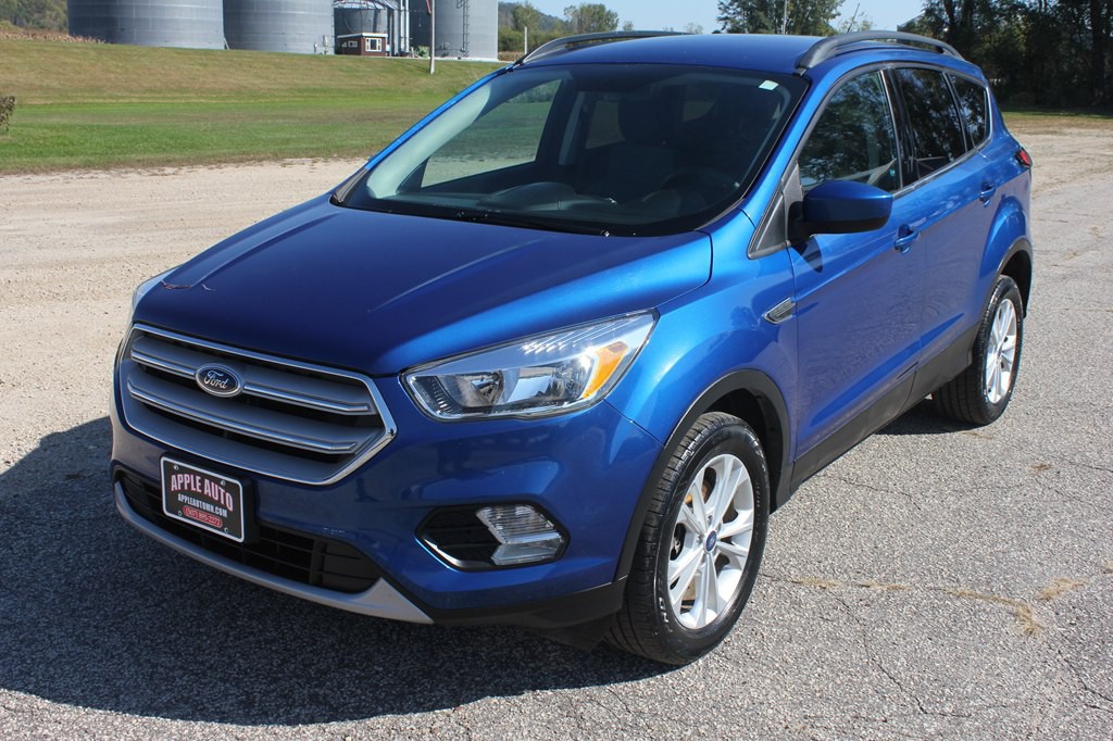 2018 Ford Escape Image 2