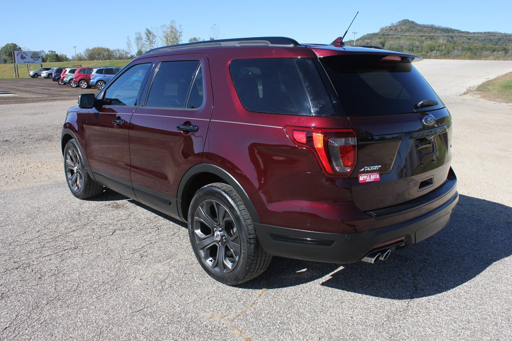 2018 Ford Explorer Image 8