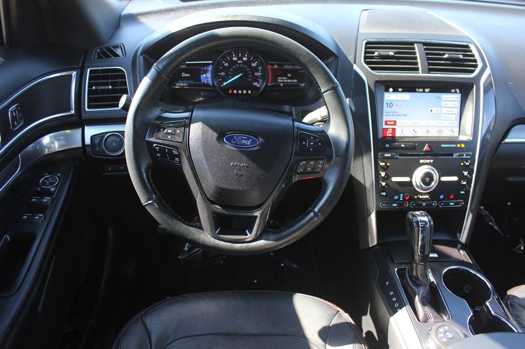 2018 Ford Explorer Image 10