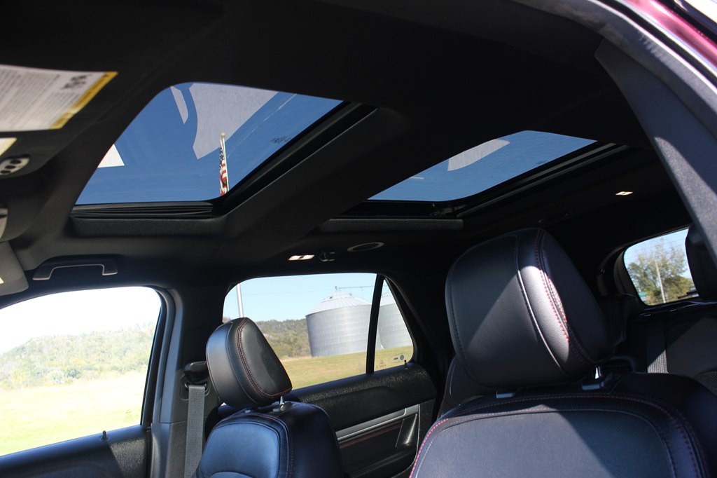 2018 Ford Explorer Image 28
