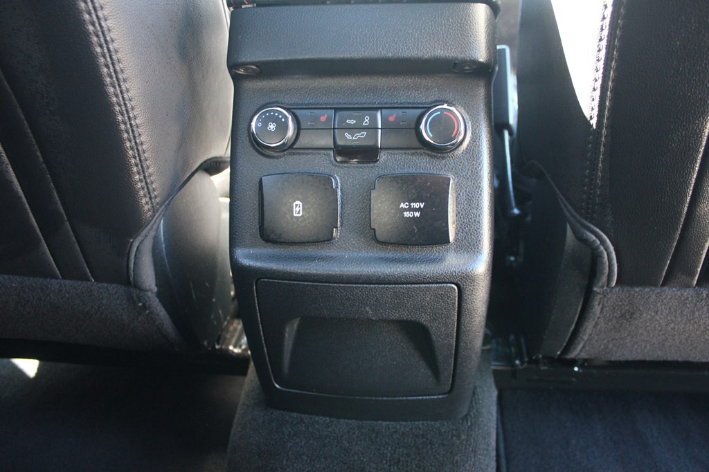 2018 Ford Explorer Image 39