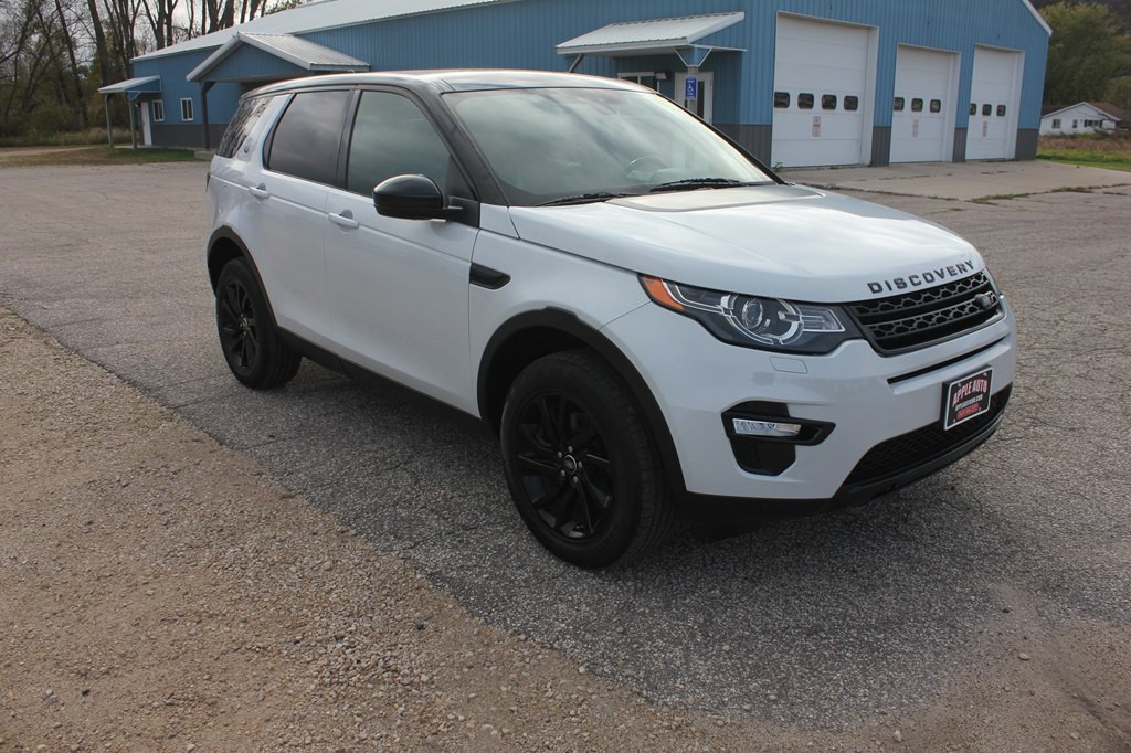 2016 Land Rover Discovery Sport Image 4