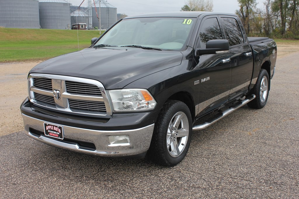 2010 Dodge Ram 1500 Image 2