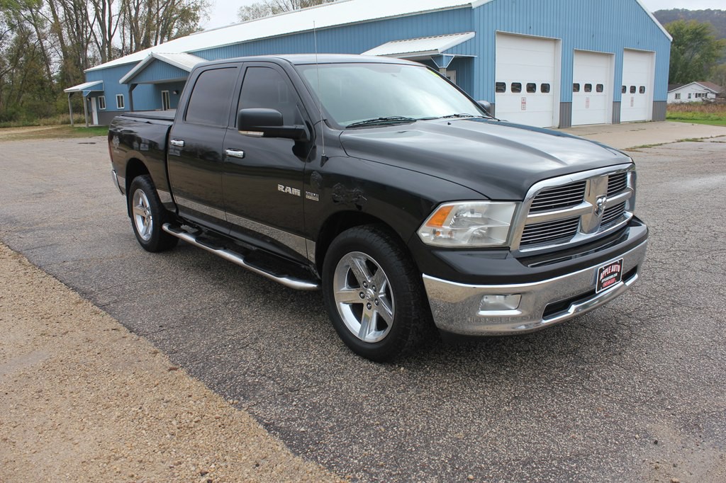 2010 Dodge Ram 1500 Image 4