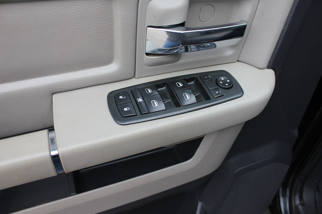 2010 Dodge Ram 1500 Image 32