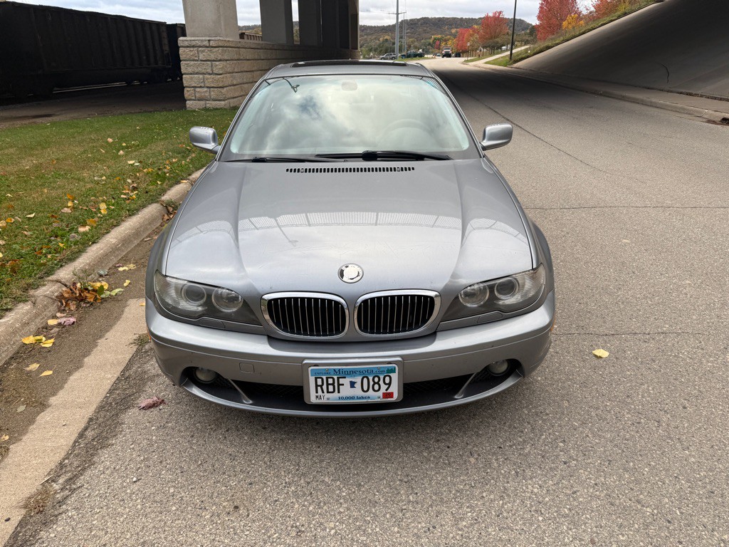 2005 BMW 3 Series Image 3
