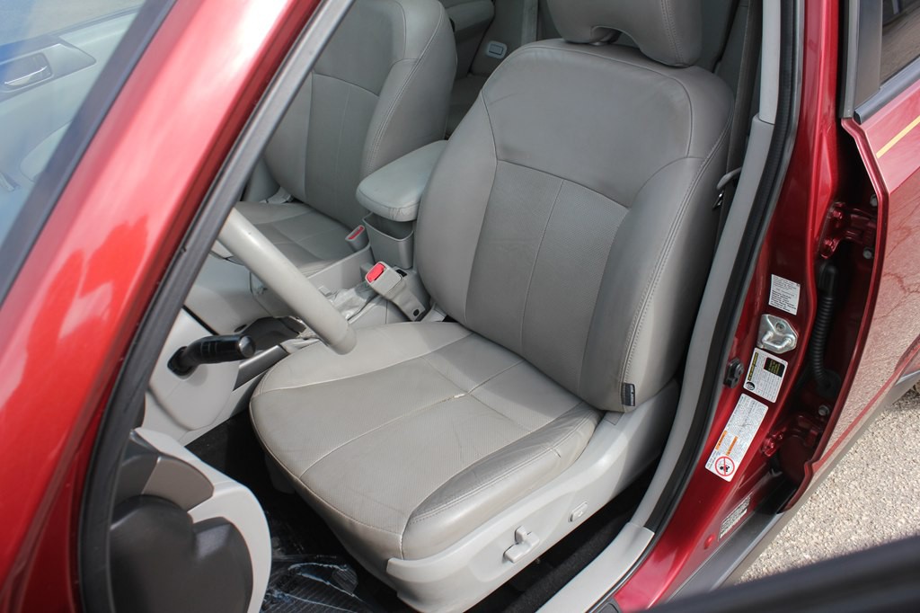 2011 Subaru Forester Image 31