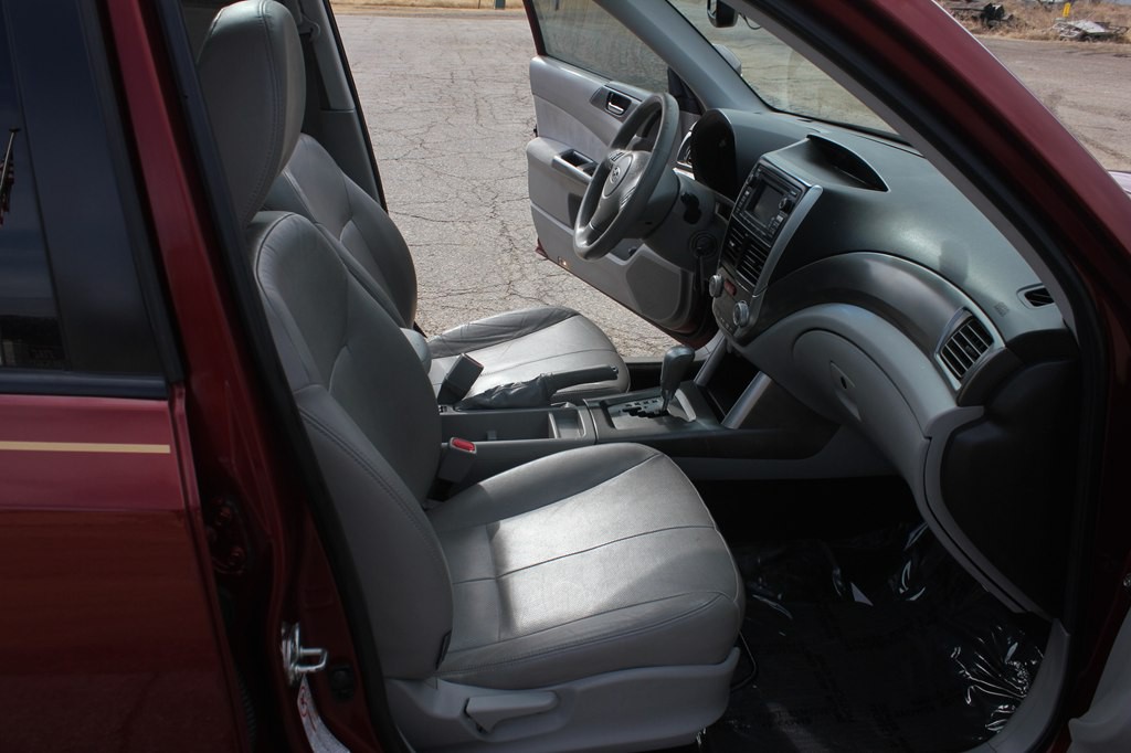 2011 Subaru Forester Image 33